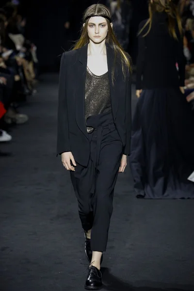 Look 22